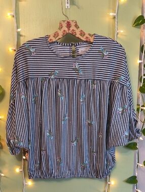 Women's Fashion Avenue Gry White Vertical Stripe Bird 🐦 Balloon Blouse S